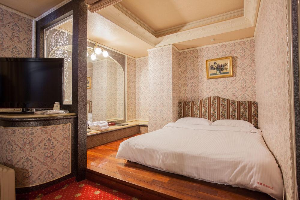 Mila Hotel تايتشونغ المظهر الخارجي الصورة