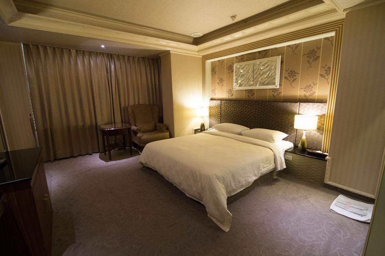 Mila Hotel تايتشونغ المظهر الخارجي الصورة