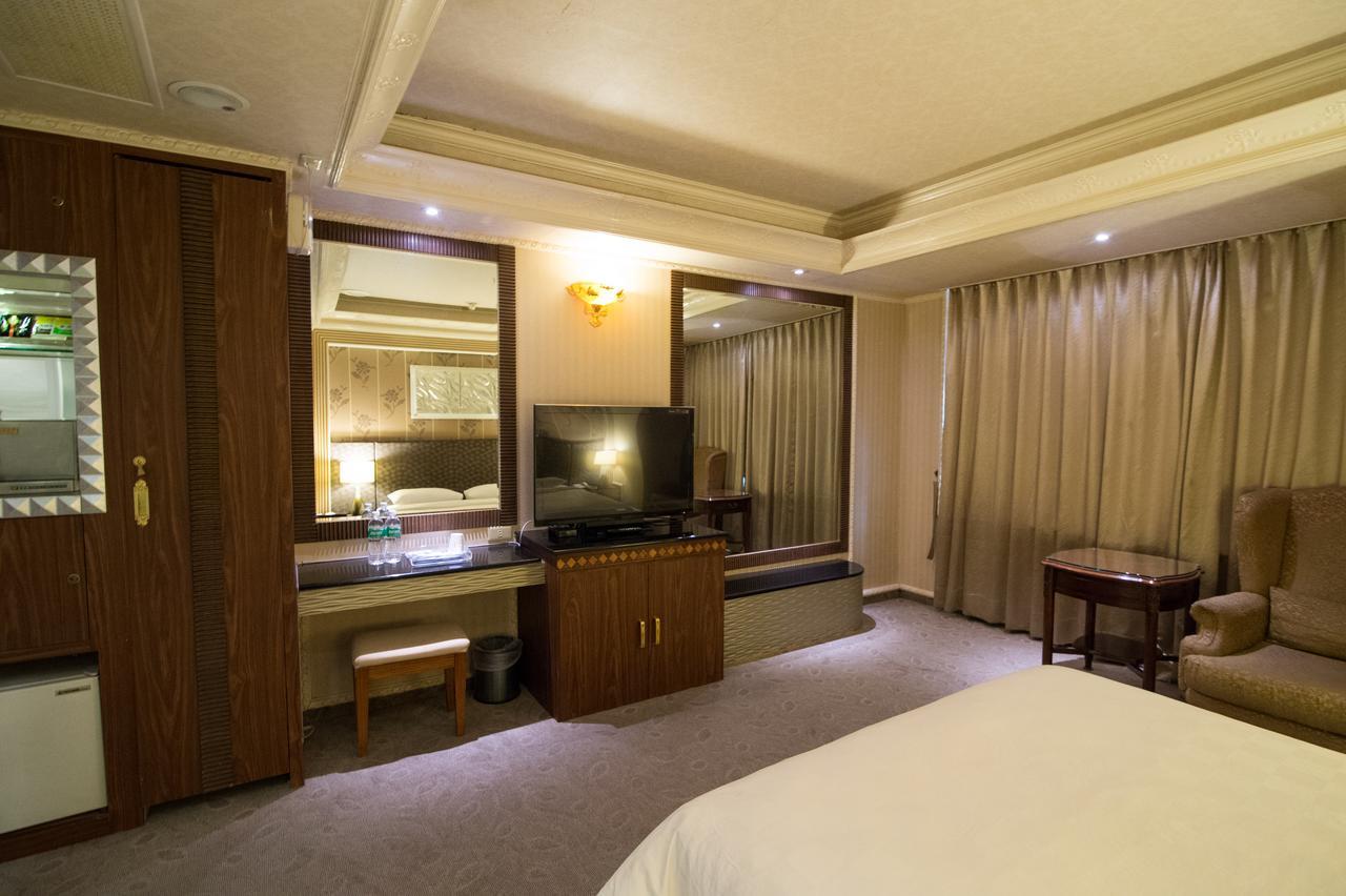 Mila Hotel تايتشونغ المظهر الخارجي الصورة