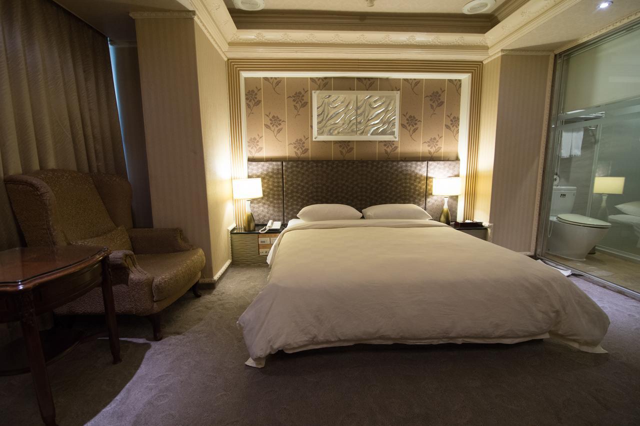 Mila Hotel تايتشونغ المظهر الخارجي الصورة