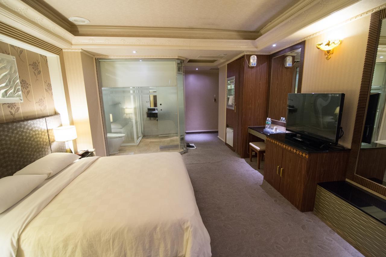 Mila Hotel تايتشونغ المظهر الخارجي الصورة