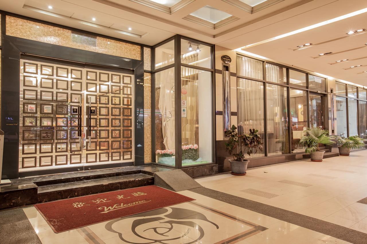 Mila Hotel تايتشونغ المظهر الخارجي الصورة