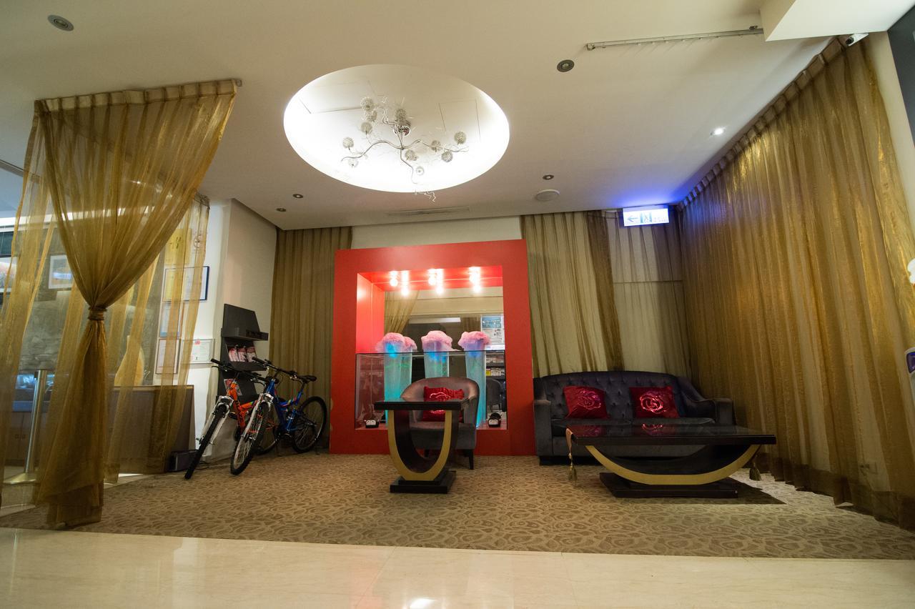 Mila Hotel تايتشونغ المظهر الخارجي الصورة